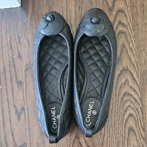 CHANEL Black Loafers Timeless Elegance